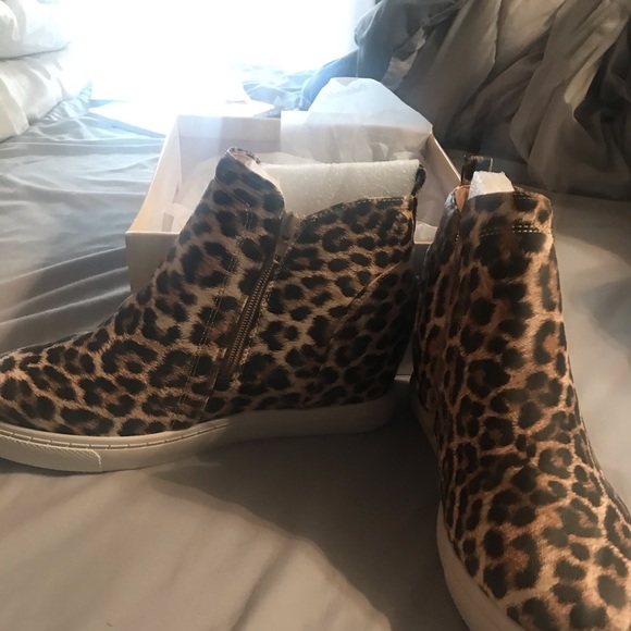 Leopard wedge shoes - Picture 2 of 3